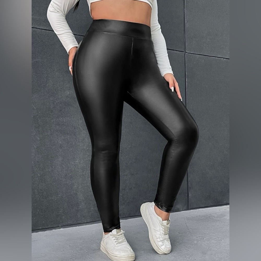 SHEIN Black Leggings High Waist Plus1XL - Picture 5 of 5